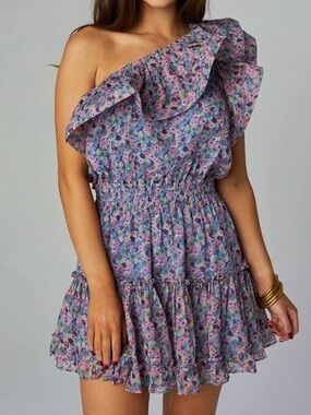 Buddy Love gorgeous off shoulder dress